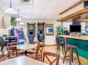 Ramada | Xenia