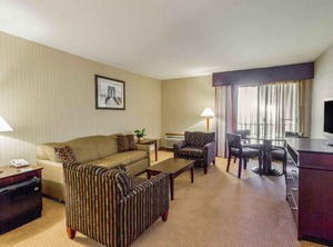 Wyndham Garden Hotel Newark Airport | Newark