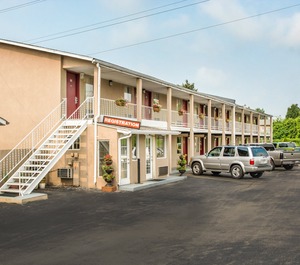 Econo Lodge Franklin 