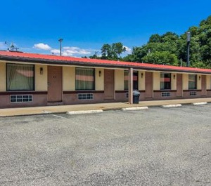 Econo Lodge Pittsburgh 