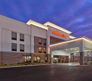 Hampton Inn 