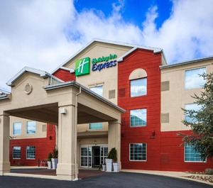 Holiday Inn Express Hotel 