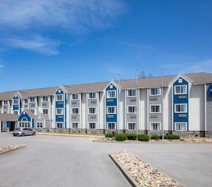 Microtel Inn 