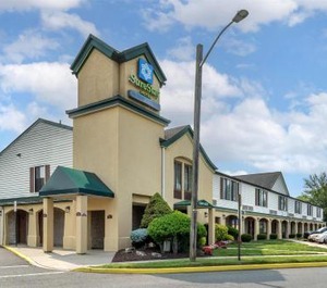 Surestay Hotel 