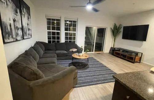 Germantown Apartment | 1000 m² Apartment ∙ 1 bedroom ∙ 2 guests