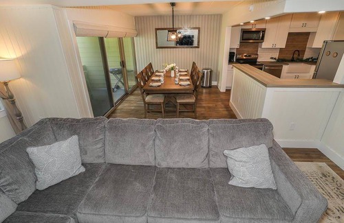 Seven Springs Condo | 101 m² Condo ∙ 2 bedrooms ∙ 10 guests