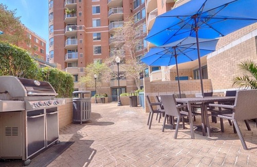 Ballston Apartment | 102 m² Apartment ∙ 2 bedrooms ∙ 6 guests