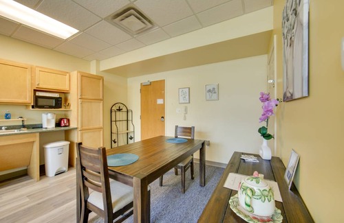 New Kensington Apartment | 102 m² Apartment ∙ 1 bedroom ∙ 6 guests
