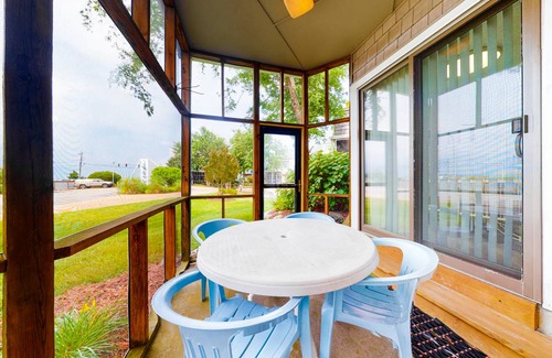 Fenwick Island Condo | 102 m² Condo ∙ 3 bedrooms ∙ 6 guests