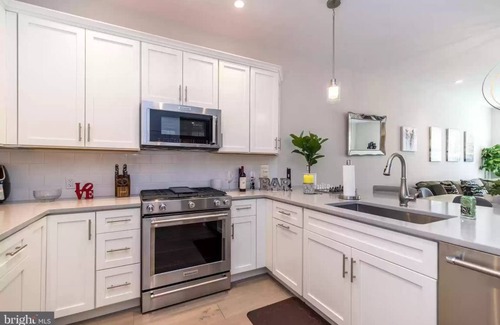 King of Prussia Condo | 103 m² Condo ∙ 1 bedroom ∙ 3 guests