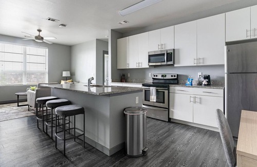 University District Apartment | 105 m² Apartment ∙ 3 bedrooms ∙ 6 guests