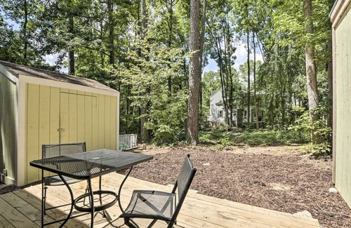 Taylor's Pond Apartment | 107 m² Apartment ∙ 2 bedrooms ∙ 5 guests