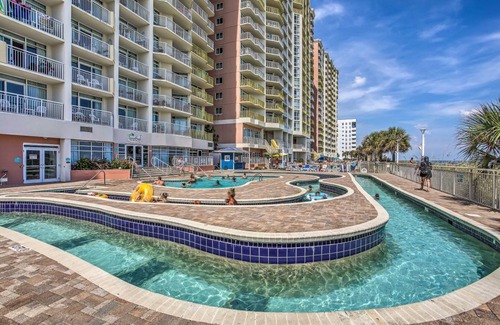 Crescent Beach Apartment | 111 m² Apartment ∙ 3 bedrooms ∙ 10 guests