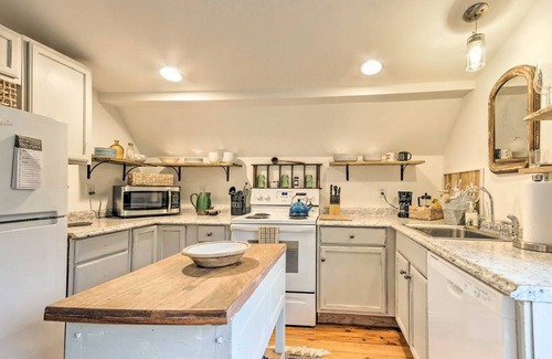 Blowing Rock Apartment | 111 m² Apartment ∙ 2 bedrooms ∙ 5 guests