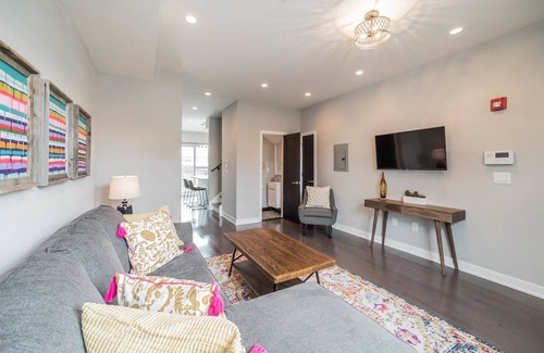 Fairmount Apartment | 111 m² Apartment ∙ 2 bedrooms ∙ 4 guests