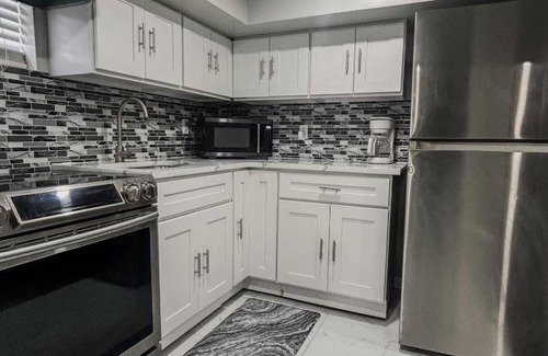 Weequahic Apartment | 111 m² Apartment ∙ 4 bedrooms ∙ 7 guests