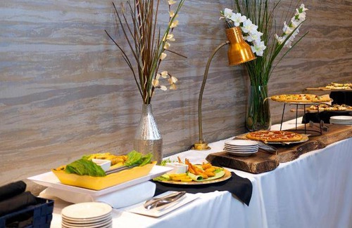 Drexel Hill Hotel | 111 m² Hotel ∙ 127 guests