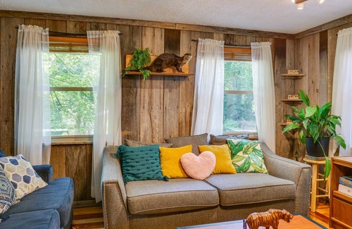 Locustwood House | 111 m² House ∙ 3 bedrooms ∙ 6 guests