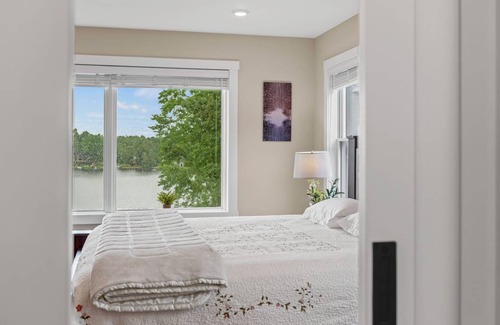 Penn Lake Park House | 111 m² House ∙ 3 bedrooms ∙ 8 guests