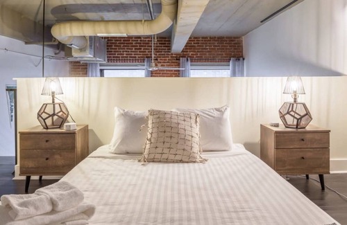 West Philadelphia House | 111 m² Loft ∙ 3 bedrooms ∙ 6 guests