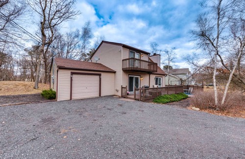 Long Pond House | 115 m² House ∙ 3 bedrooms ∙ 6 guests
