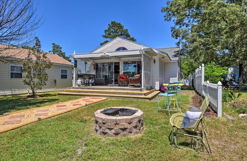 Deltaville Cottage | 117 m² Cabin ∙ 2 bedrooms ∙ 8 guests
