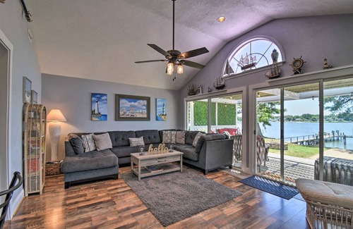 Deltaville Cottage | 117 m² Cabin ∙ 2 bedrooms ∙ 8 guests