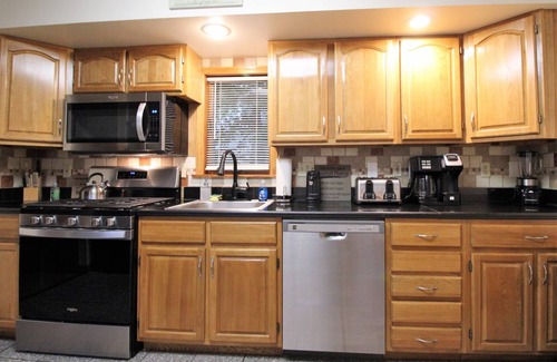 Oneonta House | 117 m² House ∙ 4 bedrooms ∙ 8 guests