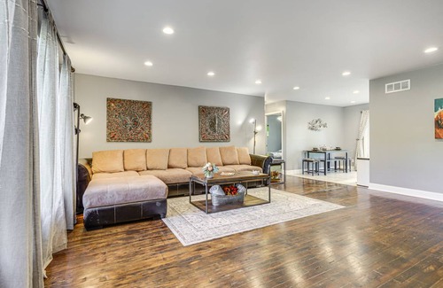Petersburg House | 122 m² House ∙ 3 bedrooms ∙ 7 guests