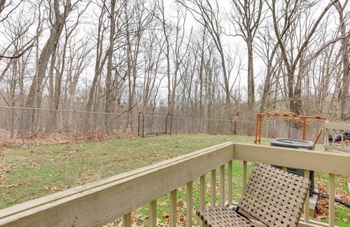 East Stroudsburg Apartment | 127 m² Apartment ∙ 2 bedrooms ∙ 6 guests
