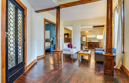 Fountain Square House | 131 m² House ∙ 4 bedrooms ∙ 6 guests