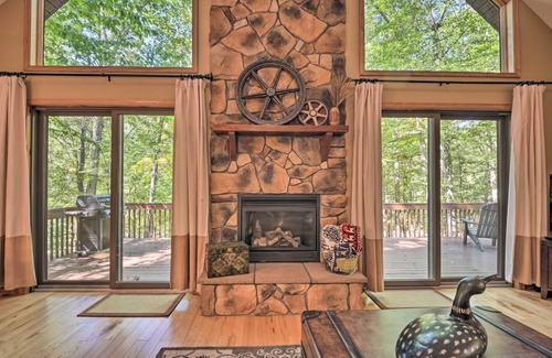 Great Cacapon House | 139 m² House ∙ 3 bedrooms ∙ 8 guests