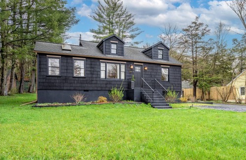 New Paltz House | 142 m² House ∙ 4 bedrooms ∙ 7 guests