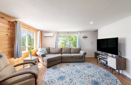 Pocono Lake House | 144 m² House ∙ 4 bedrooms ∙ 10 guests