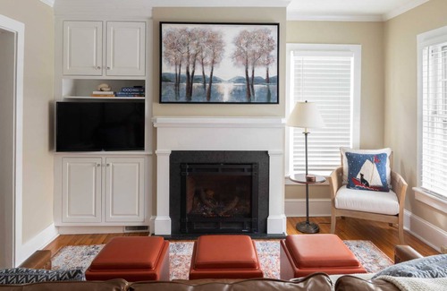 Lambertville Apartment | 157 m² Apartment ∙ 3 bedrooms ∙ 6 guests