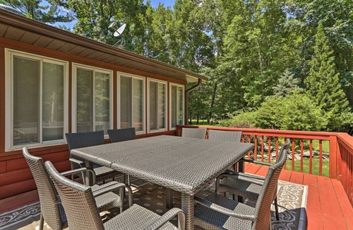 East Stroudsburg House | 167 m² House ∙ 3 bedrooms ∙ 10 guests