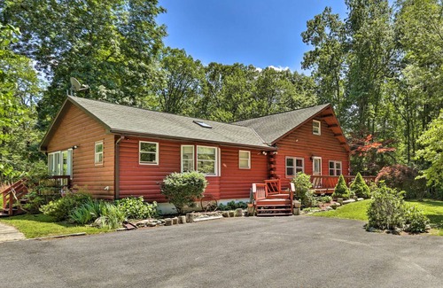 East Stroudsburg House | 167 m² House ∙ 3 bedrooms ∙ 10 guests