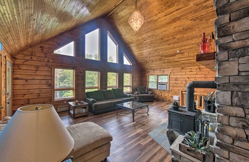 Pine Grove House | 172 m² House ∙ 3 bedrooms ∙ 8 guests