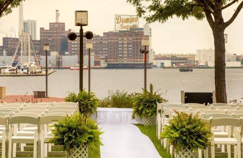 Inner Harbor Hotel | 177 m² Hotel ∙ 127 guests