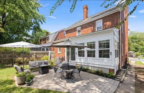 Winchester House | 191 m² House ∙ 3 bedrooms ∙ 6 guests