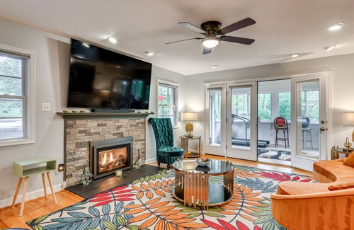 Colesville House | 195 m² House ∙ 3 bedrooms ∙ 6 guests