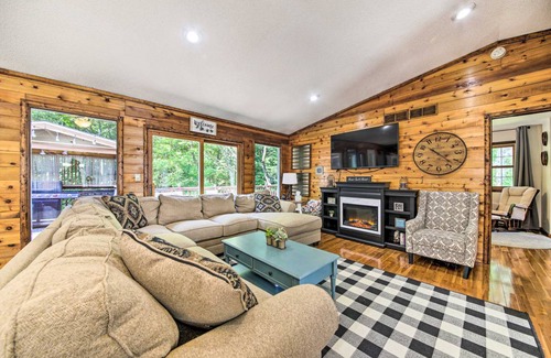 Shelbyville House | 195 m² House ∙ 3 bedrooms ∙ 8 guests