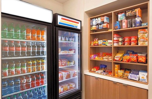 Georgetown Hotel | 2-Star Hotel ∙ Microtel Inn & Suites by Wyndham Georgetown Delaware Beaches