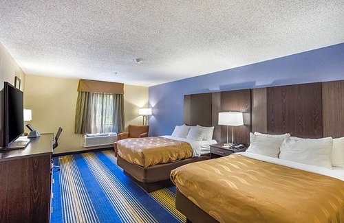 Tad Hotel | 2-Star Hotel ∙ Quality Inn