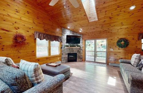 McHenry House | 203 m² House ∙ 3 bedrooms ∙ 8 guests