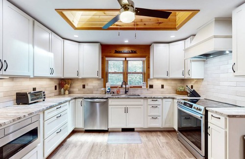 McHenry House | 203 m² House ∙ 3 bedrooms ∙ 8 guests