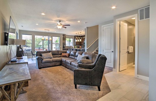 Moab Apartment | 204 m² Apartment ∙ 4 bedrooms ∙ 10 guests