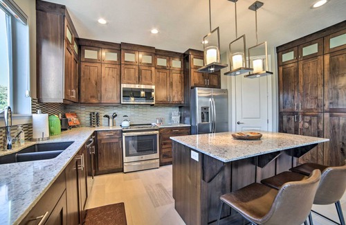 Moab Apartment | 204 m² Apartment ∙ 4 bedrooms ∙ 10 guests