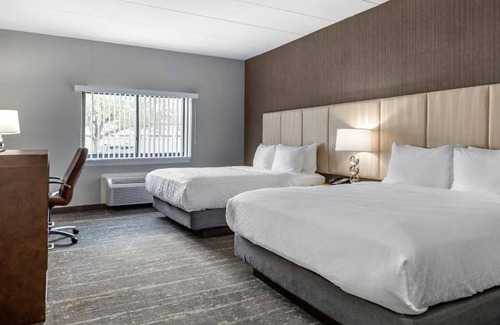 Somerset Hotel | 22 m² Hotel ∙ 2 bedrooms ∙ 10 guests
