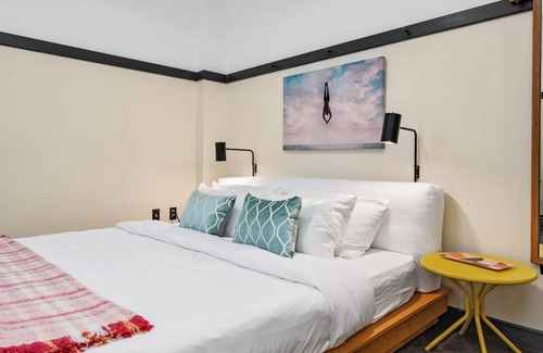East Liberty Apartment | 23 m² Apartment ∙ 2 guests